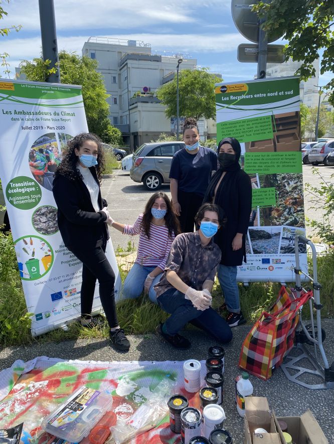 Jeunes recycleurs