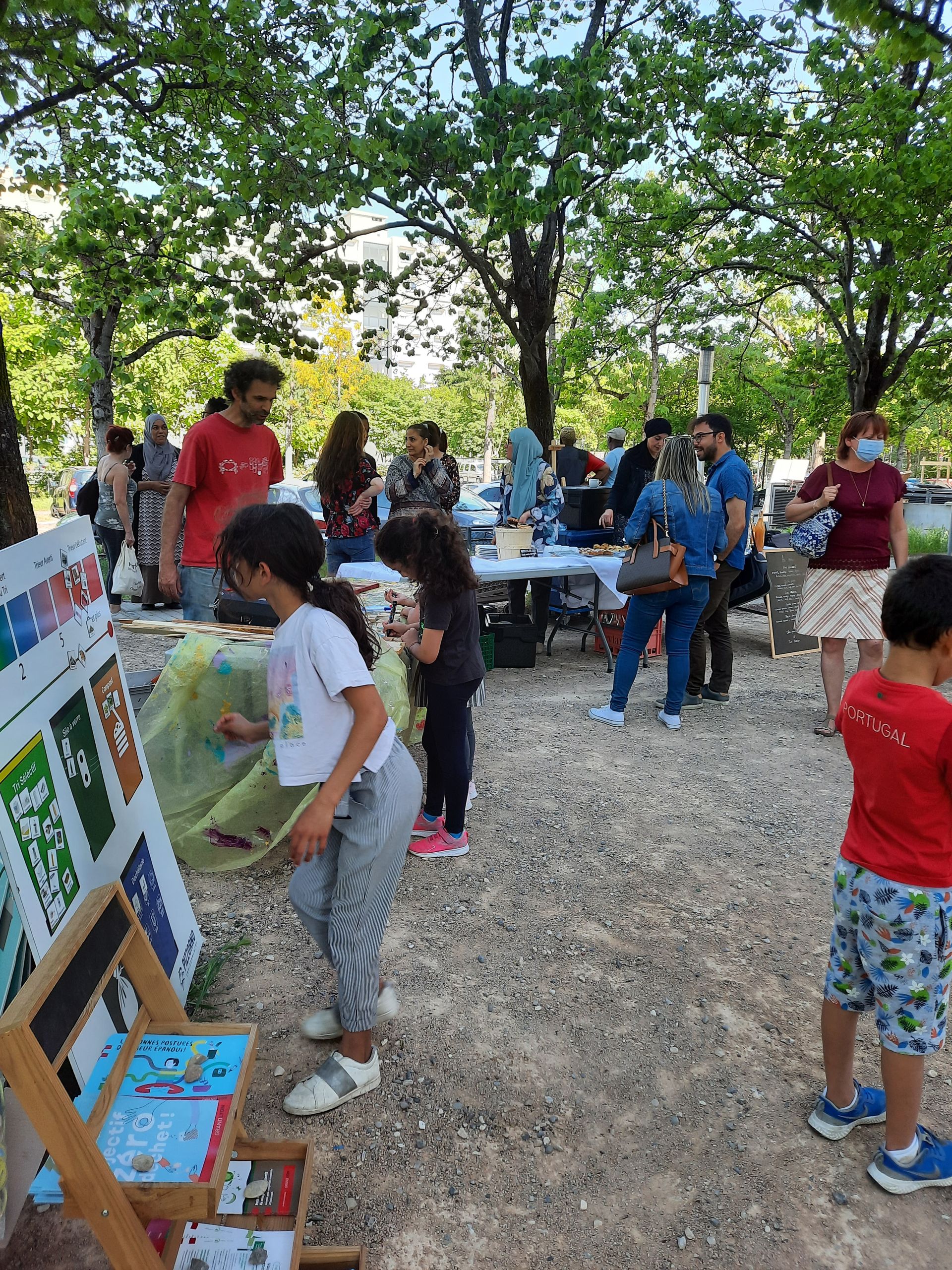 Jeunes recycleurs